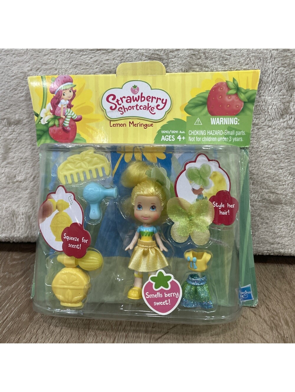 Strawberry Shortcake Lemon Meringue 2009 Mini Doll Hair Styling Play Set NEW